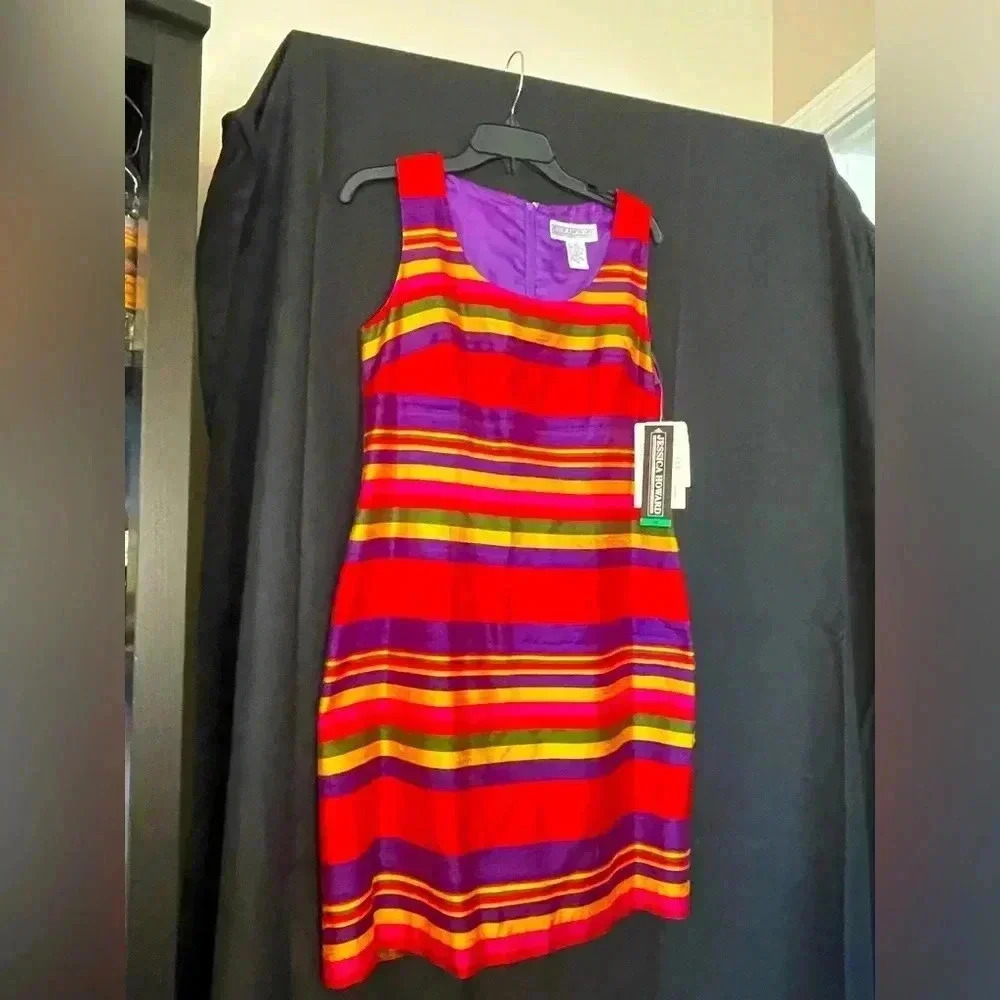 Jessica Howard VINTAGE Woman’s Striped Sheath Dress Red Purple Gold Size 10 NWT